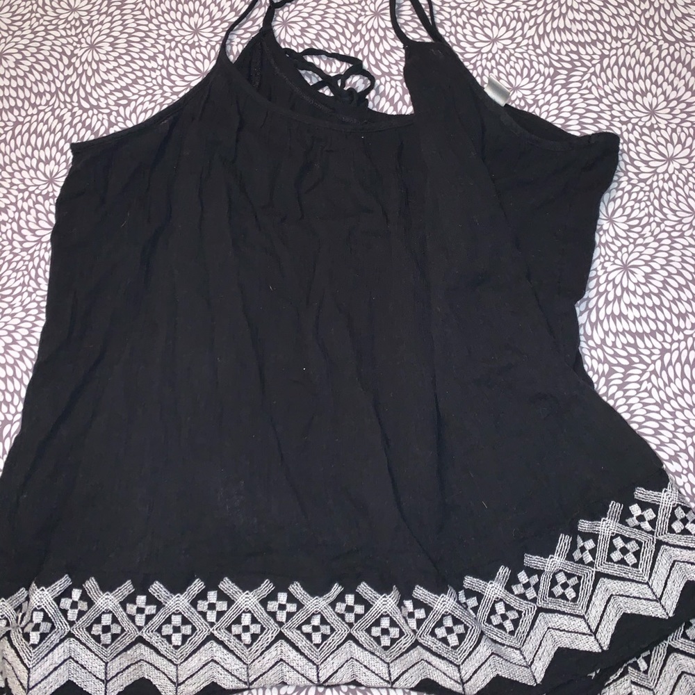 Old navy cross strapped tank top